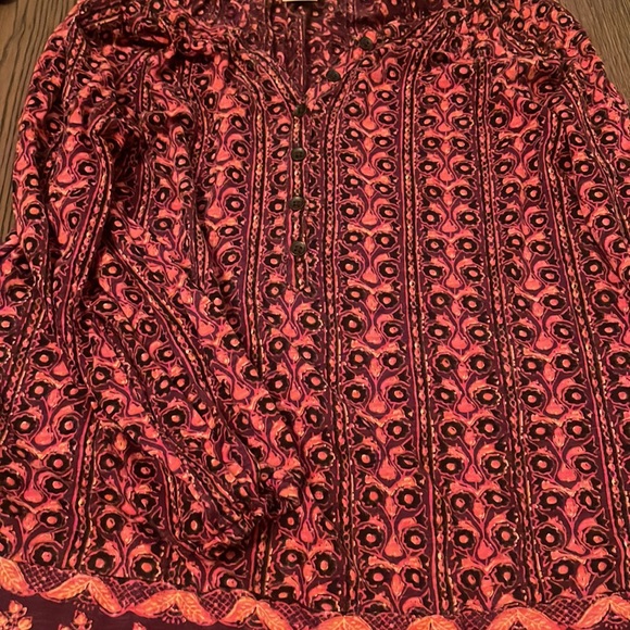 Lot of two boho style shirts good used condition - Picture 7 of 7